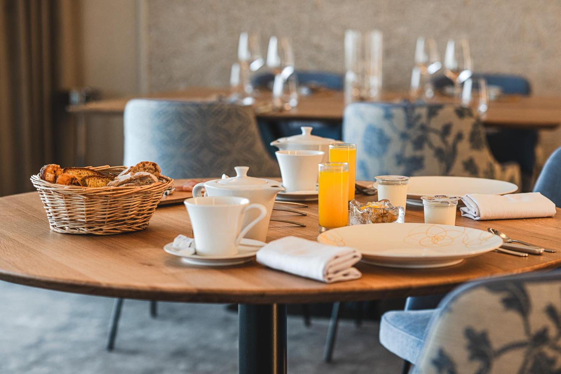 Logis Hotellerie Les Brisants , Restaurant J M Perochon Bretignolles-sur-Mer Luaran gambar