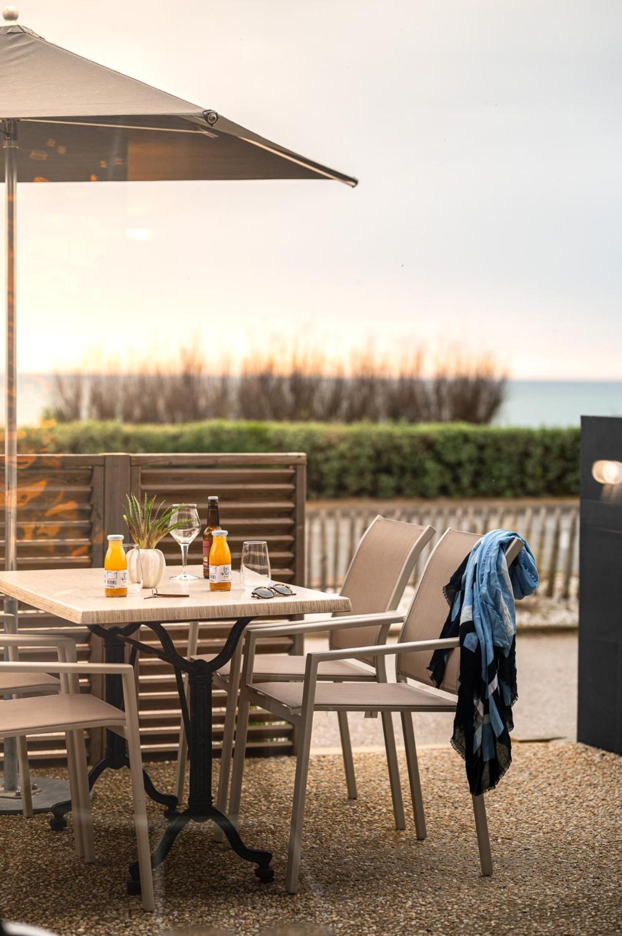 Logis Hotellerie Les Brisants , Restaurant J M Perochon Bretignolles-sur-Mer Luaran gambar